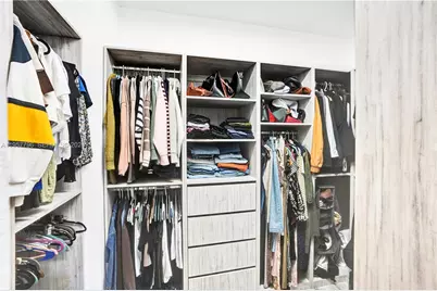 8895 NW 100th Pl, Doral, FL 33178 - Photo 24