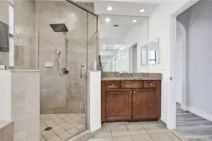 8895 NW 100th Pl, Doral, FL 33178 - Photo 26