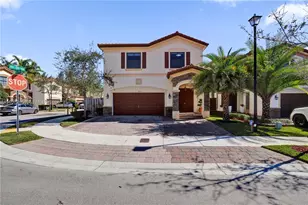 8895 NW 100th Pl, Doral, FL 33178 - Photo 54