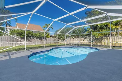 1128 W Rainwood Cir W, Palm Beach Gardens, FL 33410 - Photo 4