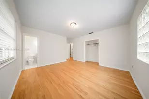 670 NE 56th St, Miami, FL 33137 - Photo 32