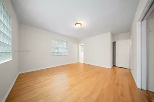 670 NE 56th St, Miami, FL 33137 - Photo 32