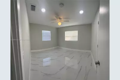 130 Virginia Ct, Englewood, FL 34223 - Photo 14