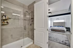 1033 Eucalyptus Dr, Hollywood, FL 33021 - Photo 32