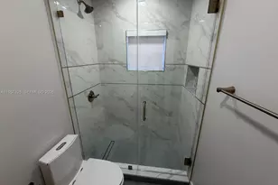755 Falling Water Rd, Weston, FL 33326 - Photo 36