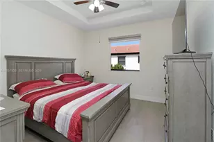 10628 W 33rd Way, Hialeah, FL 33018 - Photo 8