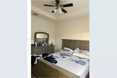 10628 W 33rd Way, Hialeah, FL 33018 - Photo 10