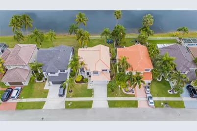 18159 SW 3rd St, Pembroke Pines, FL 33029 - Photo 30