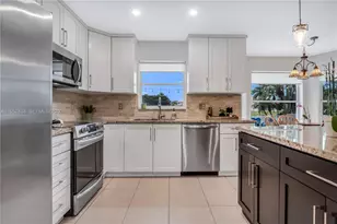 18159 SW 3rd St, Pembroke Pines, FL 33029 - Photo 12