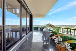 11113 Biscayne Blvd, Miami, FL 33181 - Photo 20