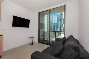 121 NE 5th, Miami, FL 33132 - Photo 2