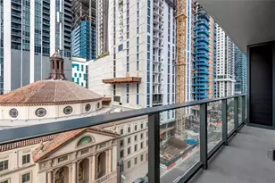 121 NE 5th, Miami, FL 33132 - Photo 24