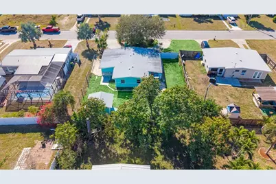 170 Poinsettia Cir NE, Port Charlotte, FL 33952 - Photo 22