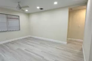 108 NW 3rd Ave, Hallandale Beach, FL 33009 - Photo 4