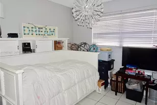 1992 SW 139th Ct, Miami, FL 33175 - Photo 18