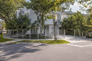 2851 SW 33rd Ct, Miami, FL 33133 - Photo 2