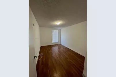 2500 SW 6th St #503, Miami, FL 33135 - Photo 8