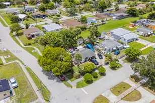 901 NW 34th Terrace, Lauderhill, FL 33311 - Photo 12