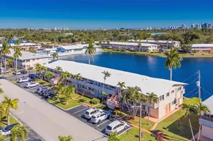 901 SW 11th Ave, Hallandale Beach, FL 33009 - Photo 18