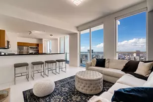 253 NE 2nd St, Miami, FL 33132 - Photo 4