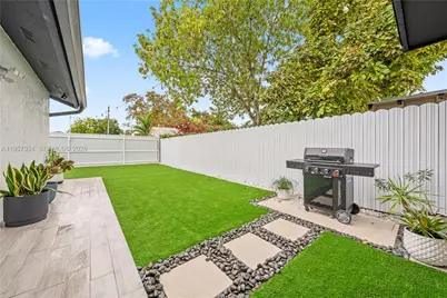 11011 SW 143rd Ct, Miami, FL 33186 - Photo 36