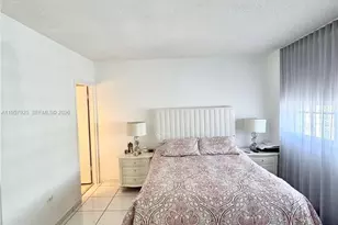 999 Brickell Bay Dr, Miami, FL 33131 - Photo 20