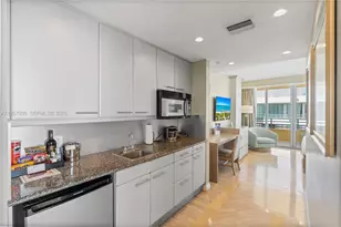 101 Ocean Dr, Miami Beach, FL 33139 - Photo 6