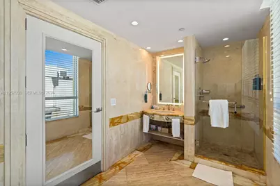 101 Ocean Dr #1003, Miami Beach, FL 33139 - Photo 14