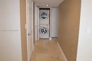 1901 Brickell Ave, Miami, FL 33129 - Photo 14