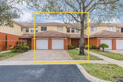 7401 Palomino Dr #114-1, Davie, FL 33024 - Photo 1