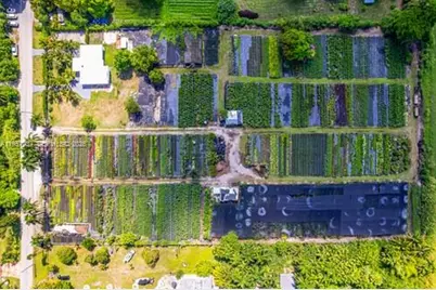 13770 SW 192nd St, Miami, FL 33177 - Photo 4