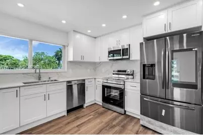 13770 SW 192nd St, Miami, FL 33177 - Photo 10