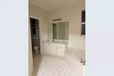 15305 SW 119th St, Miami, FL 33196 - Photo 8