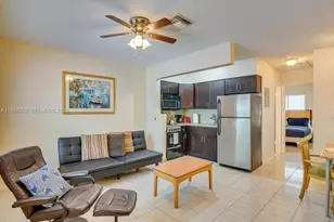412 NE 4th Ave, Hallandale Beach, FL 33009 - Photo 16