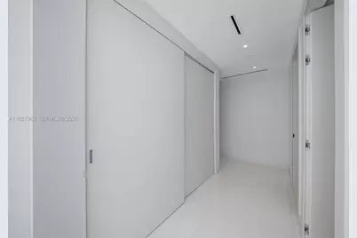 300 Biscayne Boulevard Way #3506W, Miami, FL 33131 - Photo 48