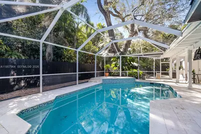 5100 SW 75th St, Miami, FL 33143 - Photo 26