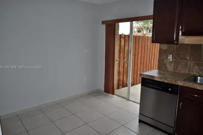 6100 SW 130th Ave #1602, Miami, FL 33183 - Photo 4