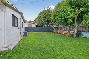 4727 NW 4th St, Miami, FL 33126 - Photo 26