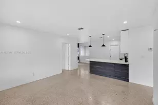 4727 NW 4th St, Miami, FL 33126 - Photo 14