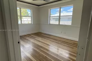 4727 NW 4th St, Miami, FL 33126 - Photo 8