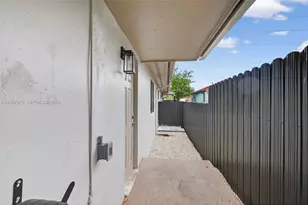 4727 NW 4th St, Miami, FL 33126 - Photo 22