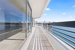 3600 Mystic Pointe Dr, Aventura, FL 33180 - Photo 4