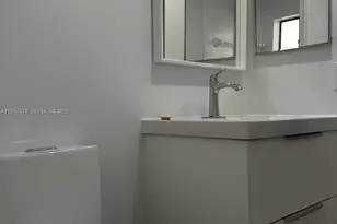 8045 SW 107th Ave, Miami, FL 33173 - Photo 10