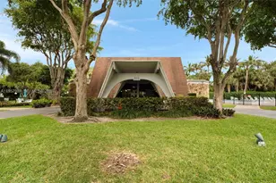 1000 NE 14th Ave, Hallandale Beach, FL 33009 - Photo 40