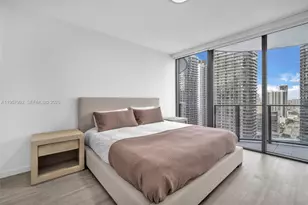 1000 Brickell Plaza, Miami, FL 33131 - Photo 24