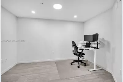 1000 Brickell Plz #3112, Miami, FL 33131 - Photo 36