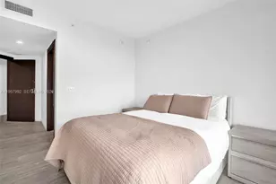 1000 Brickell Plaza, Miami, FL 33131 - Photo 34