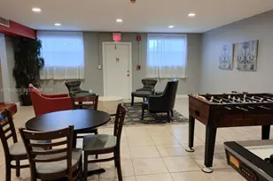 421 NE 1st St, Hallandale Beach, FL 33009 - Photo 12