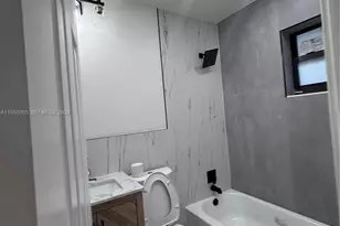 220 NW 27th Ave, Pompano Beach, FL 33069 - Photo 10