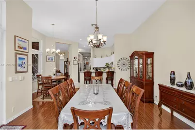 6353 SW 191st Ave, Pembroke Pines, FL 33332 - Photo 12